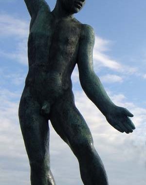 Statue Eliane Zimmermann AiDA Aromatherapy