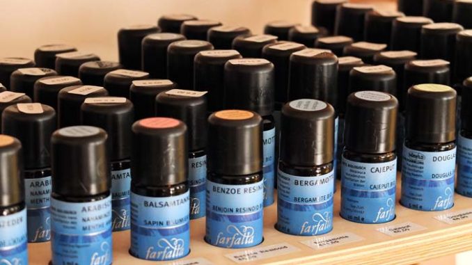 Farfalla_Öle_xs Eliane Zimmermann Schule für Aromatherapie